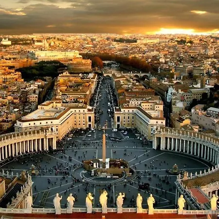 Salotto Musei Vaticani * Rome